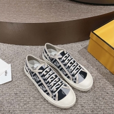 Fendi Low Shoes